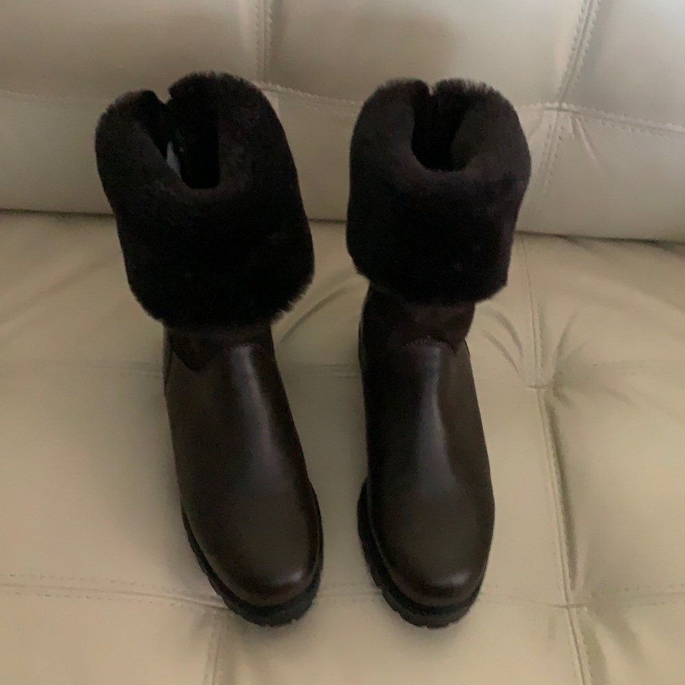 La Canadienne shearling lined Kosmo leather boots size 8 New
